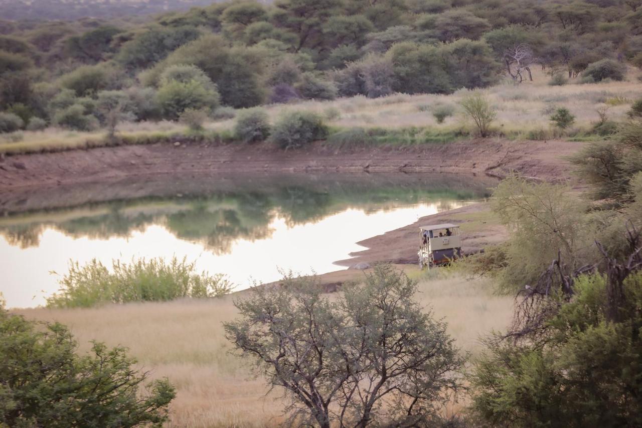 Okapuka Safari Lodge Windhoek Exterior photo